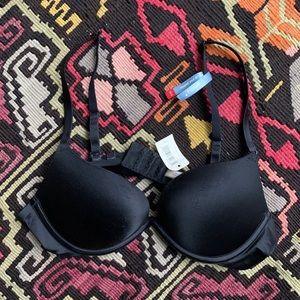 Aerie black “Emma” Bra, NWT, 34A